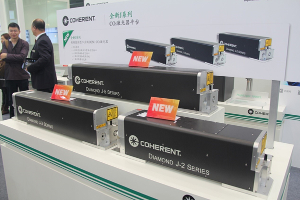 此外,相干公司的1kw光纤激光器,具有防后腔反射的特点,在